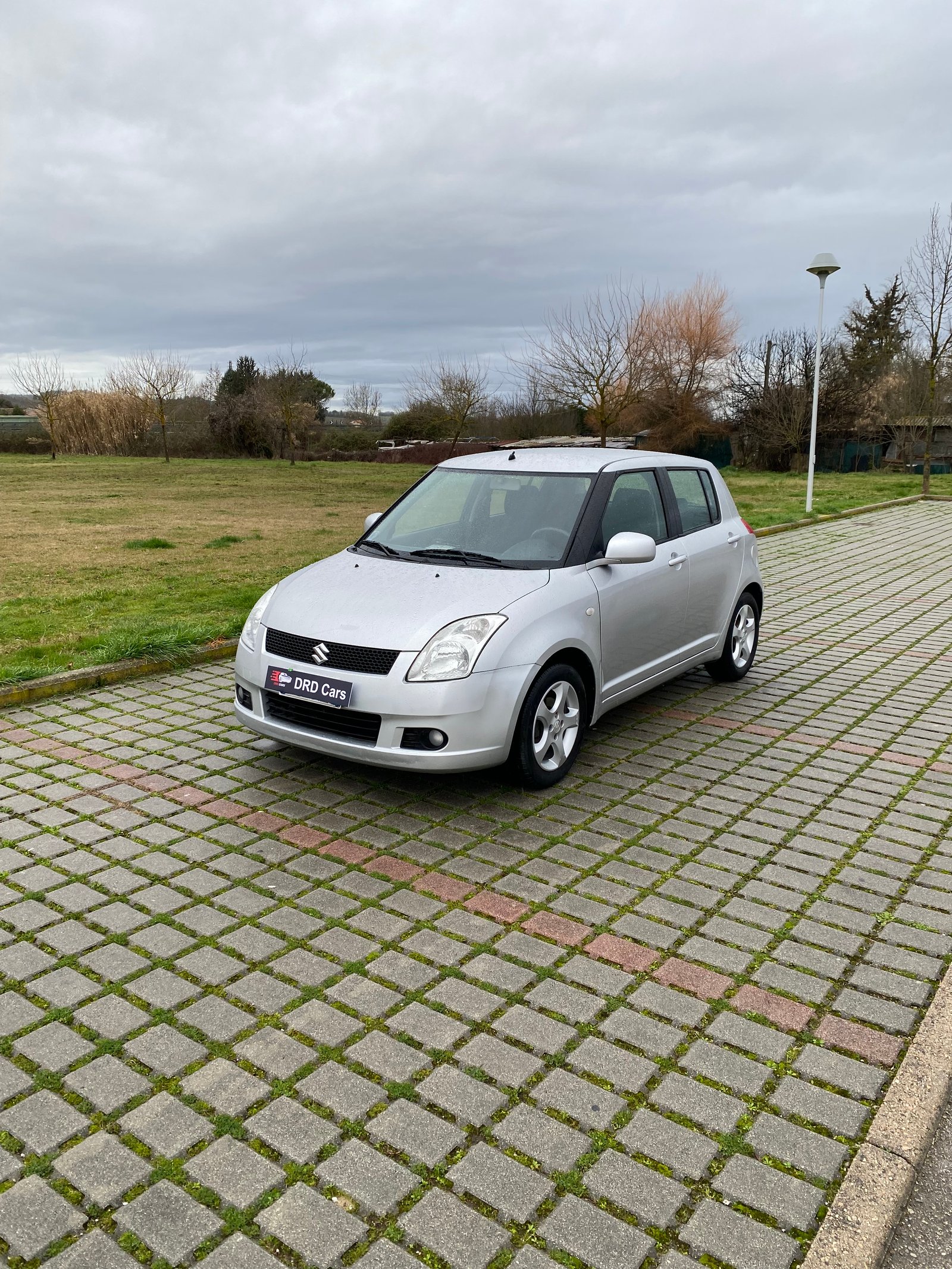 Suzuki Swift 1.3 Benzina 84 milla km